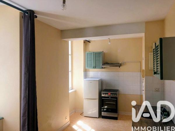 Immeuble à vendre 262 m² Fougères