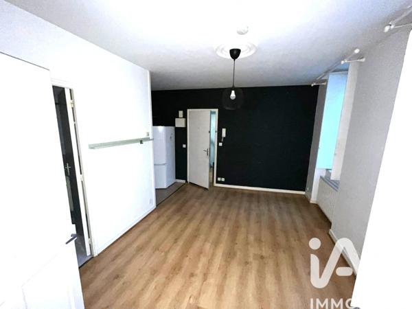 Immeuble à vendre 262 m² Fougères