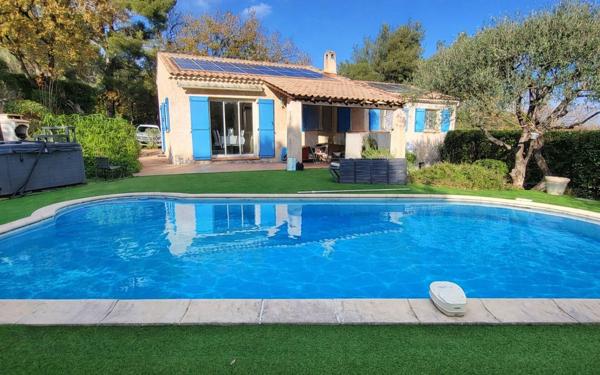 Maison à vendre    5 pièces •  La Farlède