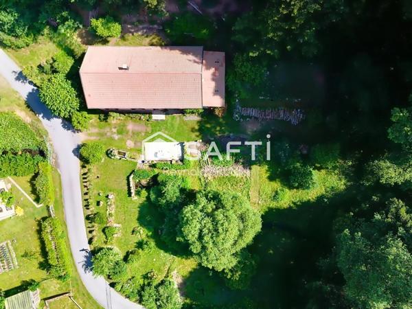 Maison avec terrain arboré et ruisseau – Harsault