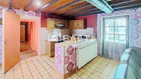 Maison avec terrain arboré et ruisseau – Harsault