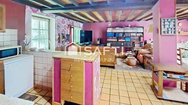 Maison avec terrain arboré et ruisseau – Harsault