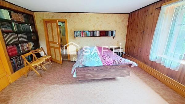 Maison avec terrain arboré et ruisseau – Harsault