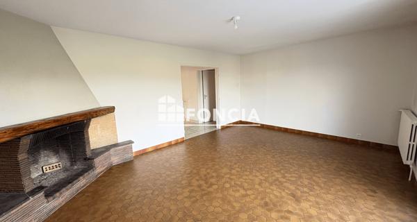 Location Appartement 5 pièces 125.63 m² - Les Martres-de-veyre 63730
