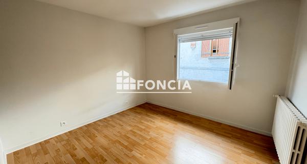 Location Appartement 5 pièces 125.63 m² - Les Martres-de-veyre 63730