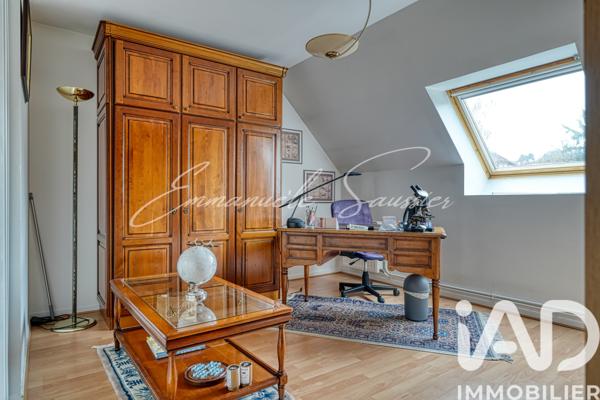 Maison à vendre 6 pièces 137 m² La Celle-Saint-Cloud