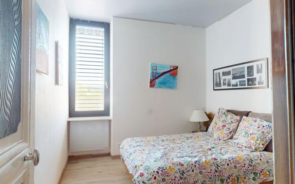 Appartement à vendre    6 pièces • 148 m2 Lentilly