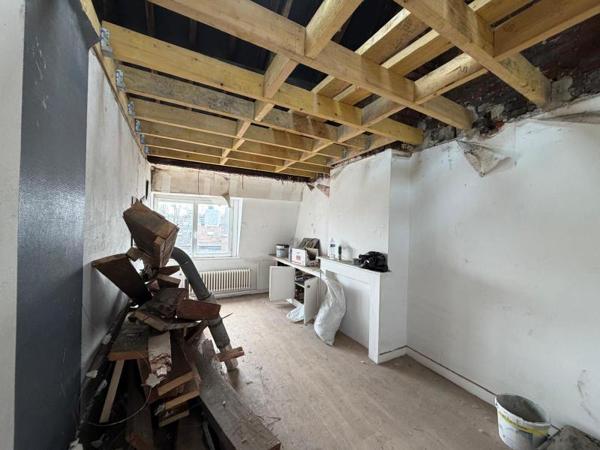 Appartement à Vendre à LILLE 300000 € *