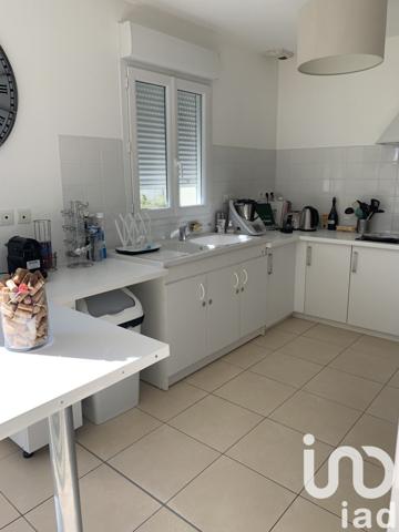 Maison traditionnelle 4 pièces de 85 m² à Cinq-Mars-la-Pile (37130)