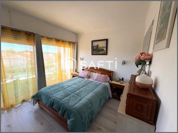 Appartement traversant – Vue mer – Résidence front de mer – Balcon - Parking