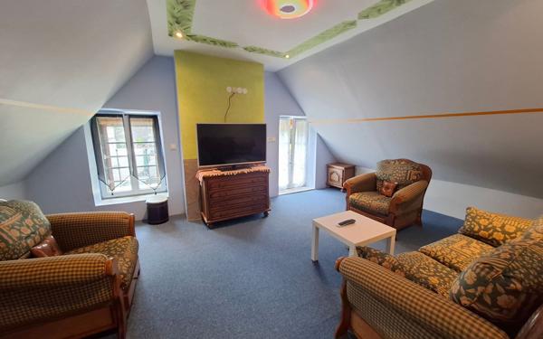 Maison à vendre    7 pièces • 190 m2 Cuise-la-Motte