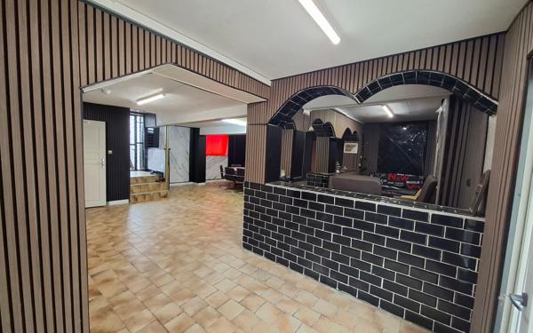 Maison à vendre    7 pièces • 190 m2 Cuise-la-Motte