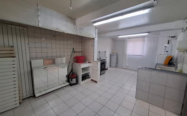 Maison à vendre    7 pièces • 190 m2 Cuise-la-Motte