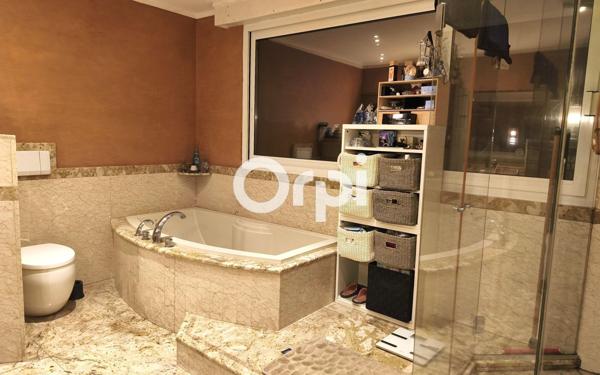 Maison à vendre    6 pièces •  Pérenchies