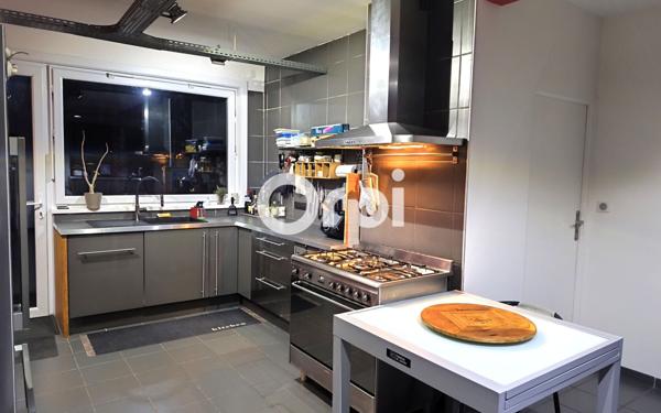 Maison à vendre    6 pièces •  Pérenchies