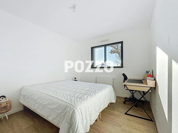 BREHAL Maison moderne de 155 m² à proximité des commerces et de la plage BREHAL