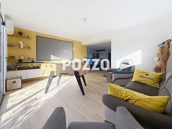 BREHAL Maison moderne de 155 m² à proximité des commerces et de la plage BREHAL