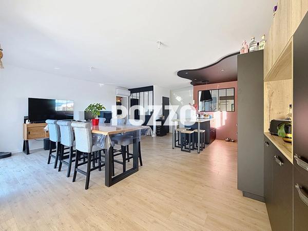 BREHAL Maison moderne de 155 m² à proximité des commerces et de la plage BREHAL