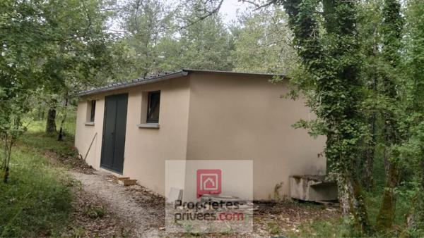 Maison d'architecte bioclimatique .7 pièces .Terrain de 3 092 m²