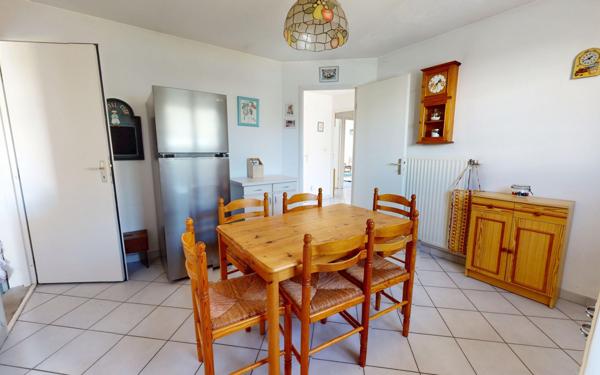 Maison à vendre    4 pièces • 88 m2 Vaulx-en-Velin