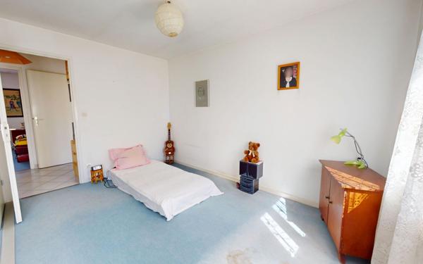 Maison à vendre    4 pièces • 88 m2 Vaulx-en-Velin