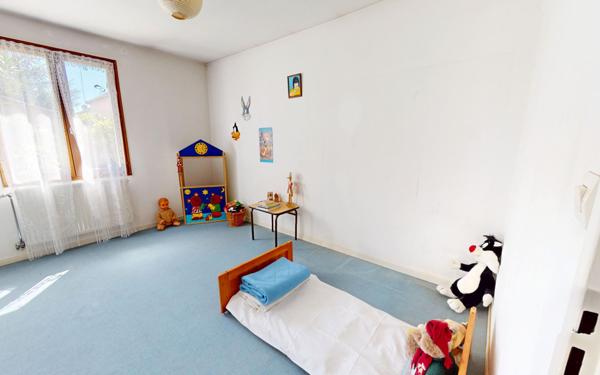 Maison à vendre    4 pièces • 88 m2 Vaulx-en-Velin