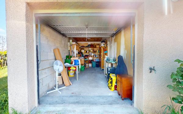 Maison à vendre    4 pièces • 88 m2 Vaulx-en-Velin