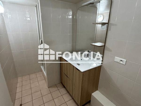 Location Appartement 2 pièces 42.49 m² - 7 RUE MARIUS VILLARD Valence 26000