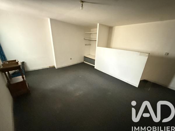 Immeuble à vendre 188 m² Lapalud