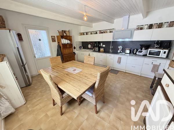 Immeuble à vendre 188 m² Lapalud