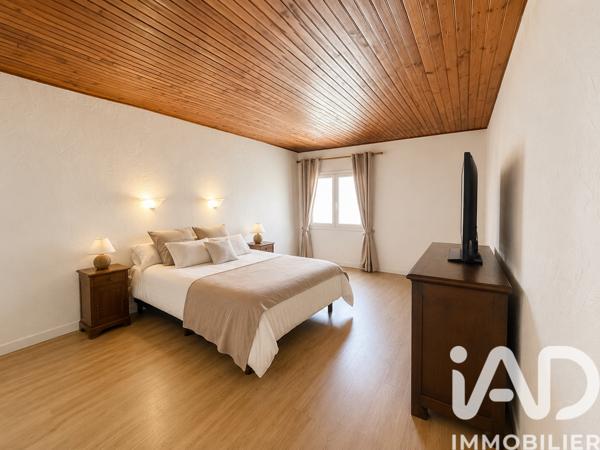 Immeuble à vendre 188 m² Lapalud