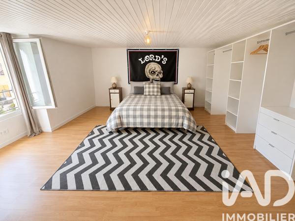 Immeuble à vendre 188 m² Lapalud
