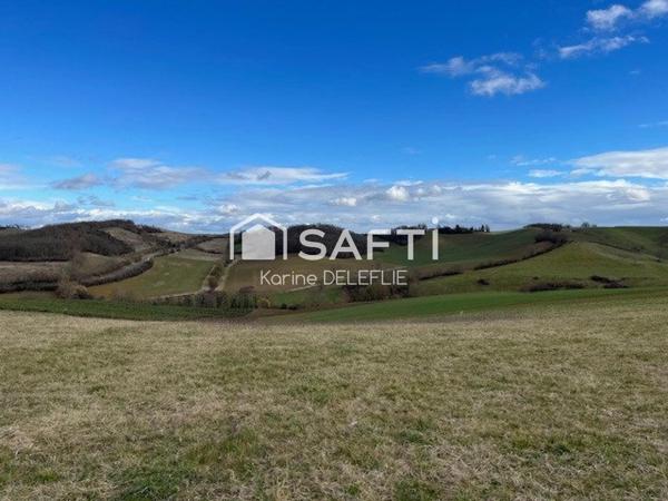 Beau terrain de 2400m2 ! vue sur les Pyrénnées
