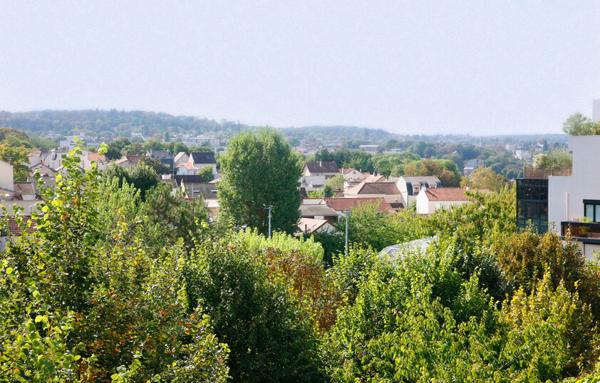 Issy-les-Moulineaux - Apt 3 pièces 67 m2 sans vis-à-vis.