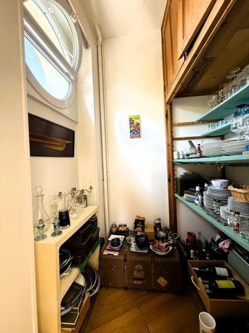 NANTES CANCLAUX T4-5 ENSOLEILLE PARQUET CHEMINEE et GARAGE CAVE et GRENIER
