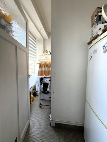 NANTES CANCLAUX T4-5 ENSOLEILLE PARQUET CHEMINEE et GARAGE CAVE et GRENIER