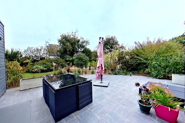 Dpt Cotes d’Armor (22) -à vendre -PLEUMEUR-BODOU - Crec’h Lagadurien - Maison T9 – 200 m² - 7 chambres -Terrain clos 1 661 m² - Double garage - Appartement indépendant - Environnement recherché - Visi