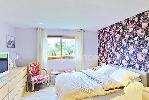 Dpt Cotes d’Armor (22) -à vendre -PLEUMEUR-BODOU - Crec’h Lagadurien - Maison T9 – 200 m² - 7 chambres -Terrain clos 1 661 m² - Double garage - Appartement indépendant - Environnement recherché - Visi