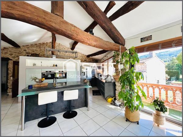 Maison de caractère, piscine et panorama unique