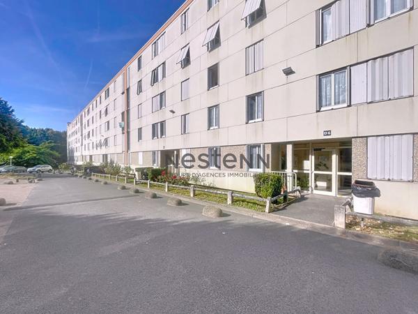 Appartement 5 pièce(s) 3 chambres 80.66m2 proche centre ville VALENTON
