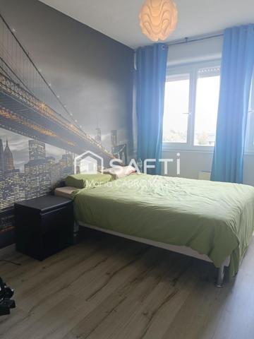 SUPERBE APPARTEMENT ENTIEREMENT RESTAUREE