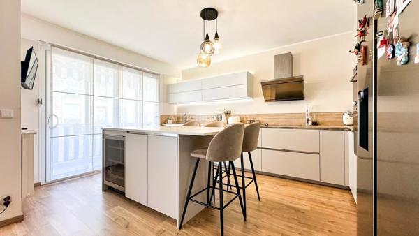 Vente Appartement 4 pièces 108 m2 à Nice