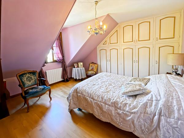 Maison Ballainvilliers 6 pièce(s) 148 m2