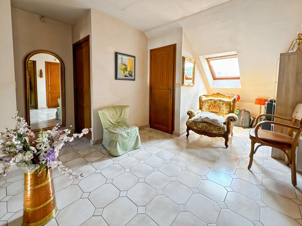 Maison Ballainvilliers 6 pièce(s) 148 m2