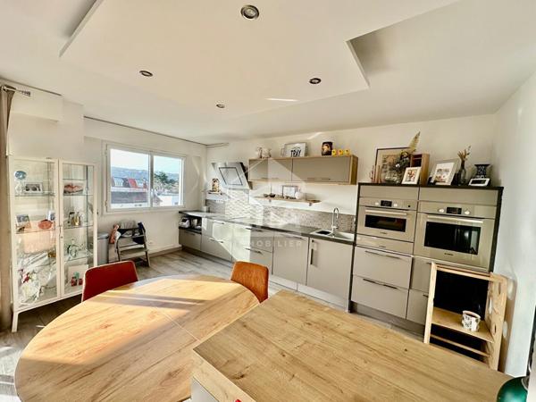 Appartement 5 pièces 96.47 m²