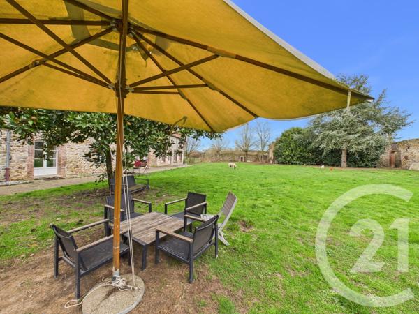 Maison à vendre  13 pièces - 355 m2 EPERNON - 28