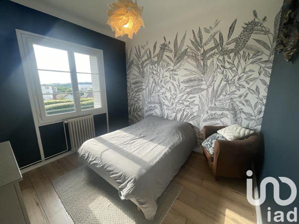 Appartement 4 pièces de 82 m² à Montereau-Fault-Yonne (77130)