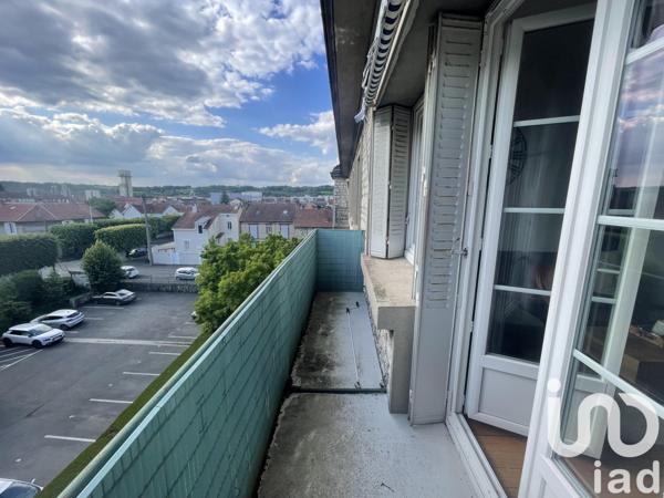 Appartement 4 pièces de 82 m² à Montereau-Fault-Yonne (77130)