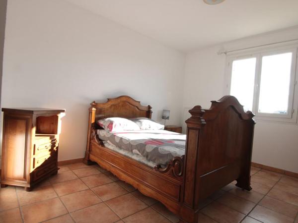 SOUS COMPROMIS : EXCLUSIVITE, MANOSQUE, résidence calme, en 3e et dernier étage, BEL APPART T4 de 82 M2 traversant et hyper clair