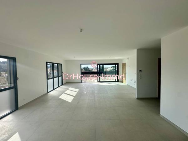 Appartement à vendre 4 pièces de 126 m²